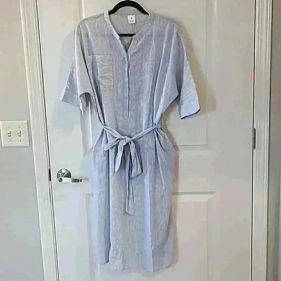 Blue striped dress - Picture 2 of 7